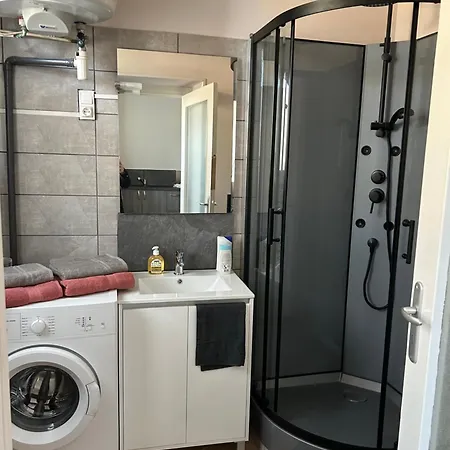 Charmant Appartement En Rez-De Chaussee Saint-Marcel  Exterior foto