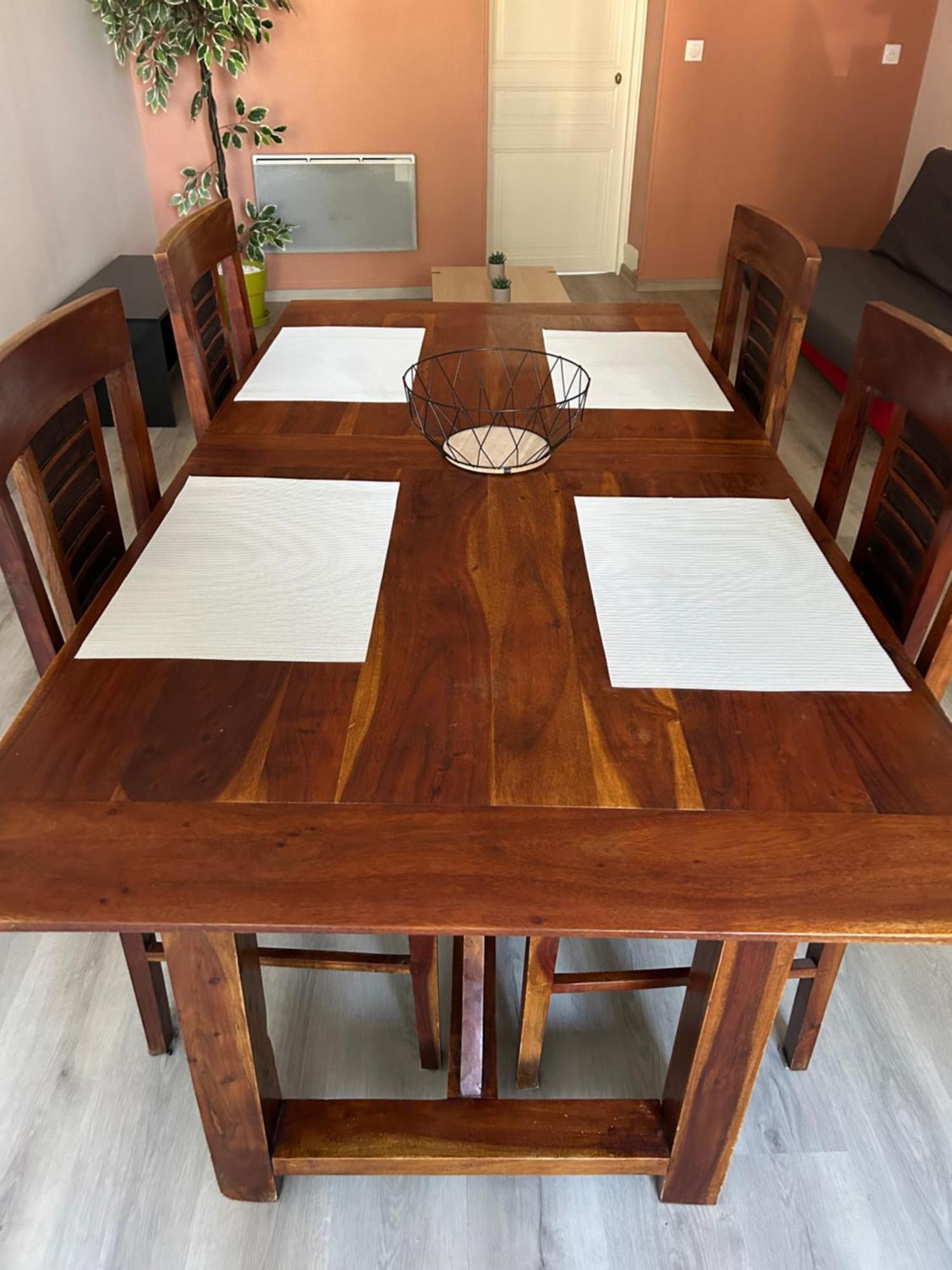Apartment En Rez-de Chaussee Saint-Marcel (Saone-et-Loire)