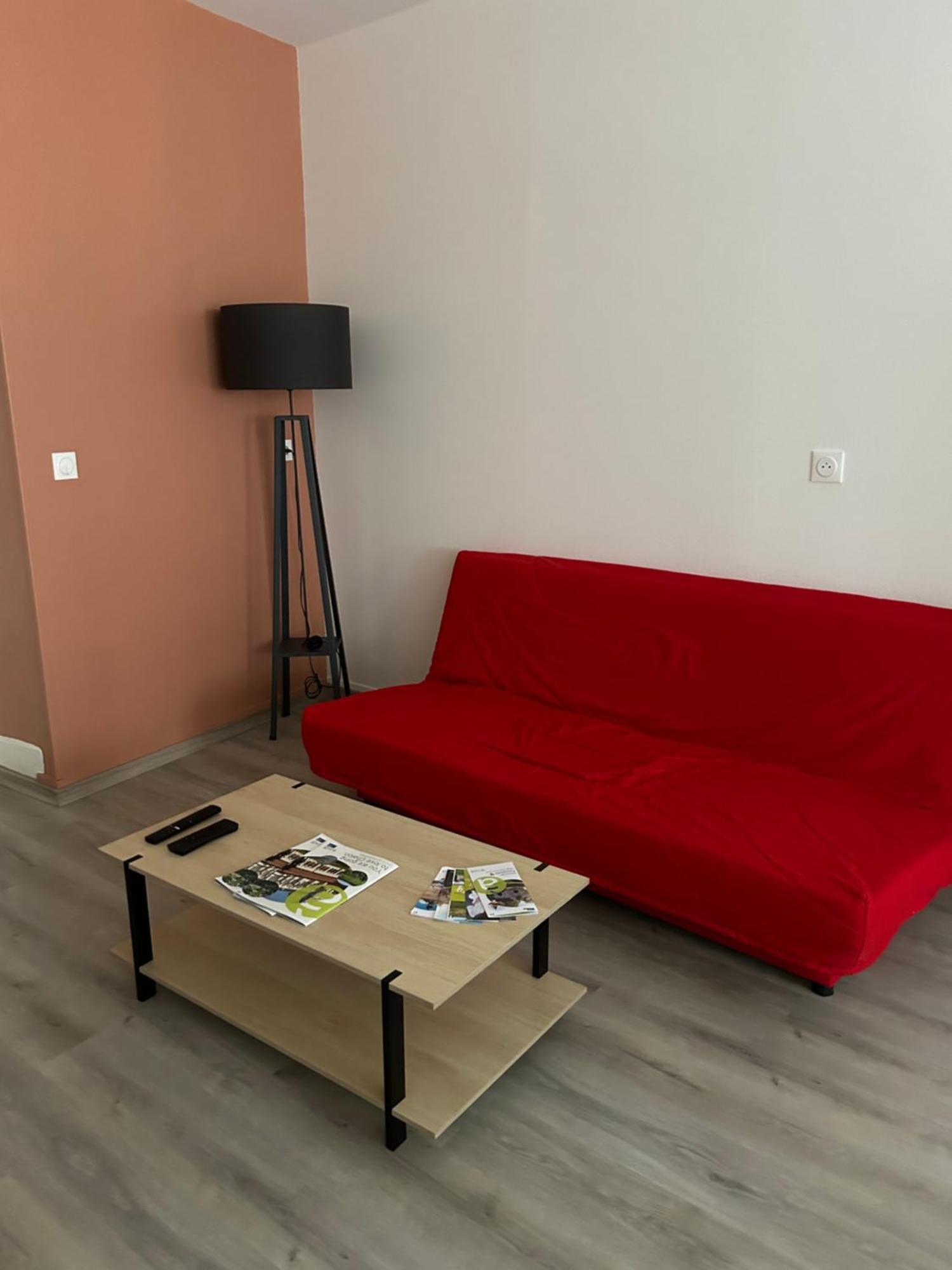 En Rez-de Chaussee Apartment Saint-Marcel (Saone-et-Loire)
